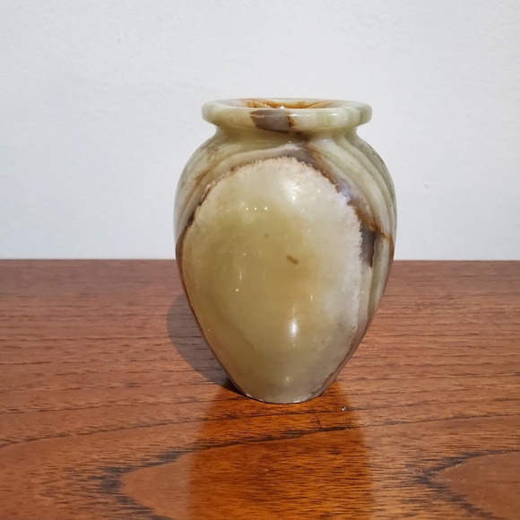 Onyx Polished Stone Vase Brown, tan, green,‎ cream 4" Tall - Picture 3 of 10